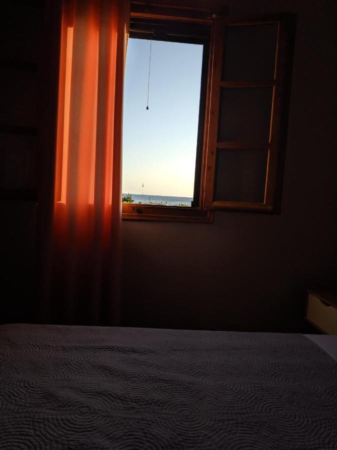 Appartement Tramonto Nel Delfini à Kini Extérieur photo